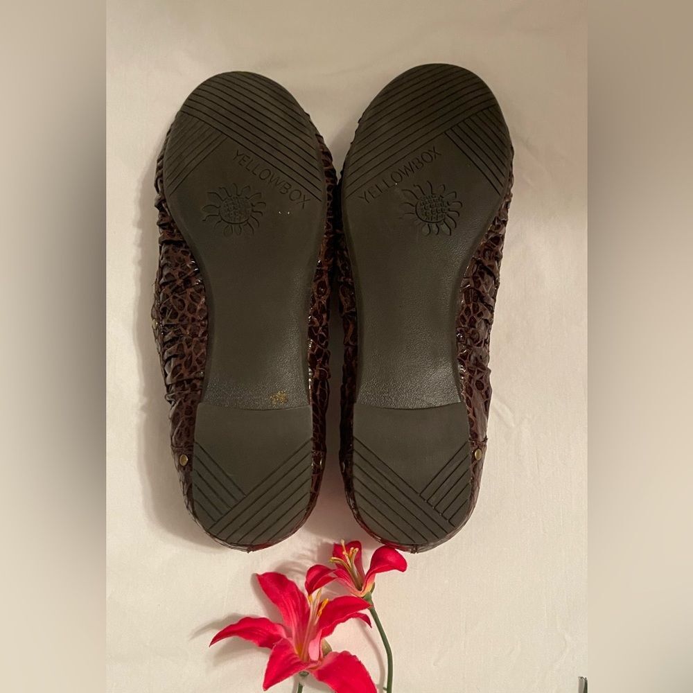 Timeless! Yellow Box subtle-leopard print flats! - Picture 14 of 14